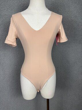Pumiey Women's Short Sleeve Stretch Bodysuit V-Neck Size XS Nude New With Tag's.